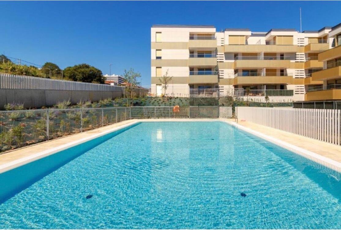 A Estrenar Amplio Con Piscina Y Parking Apartman Guecho Kültér fotó